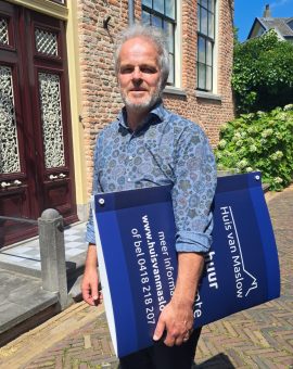 Léon van Rijckevorsel MRE MRICS